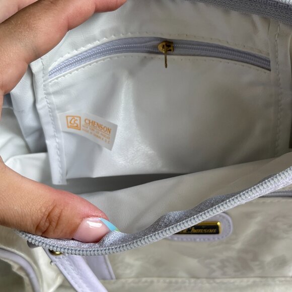 3/$30 💖 VTG Ivory Floral Satin Purse with Lilac Trim - Picture 5 of 7